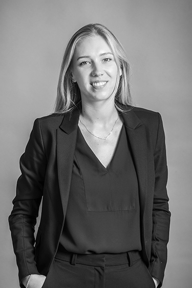 Portræt af Julie Damsbo Clemensen, kommunikationsrådgiver i KommPress