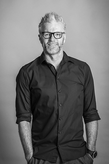 Portræt af Morten Hopballe, seniorrådgiver i KommPress
